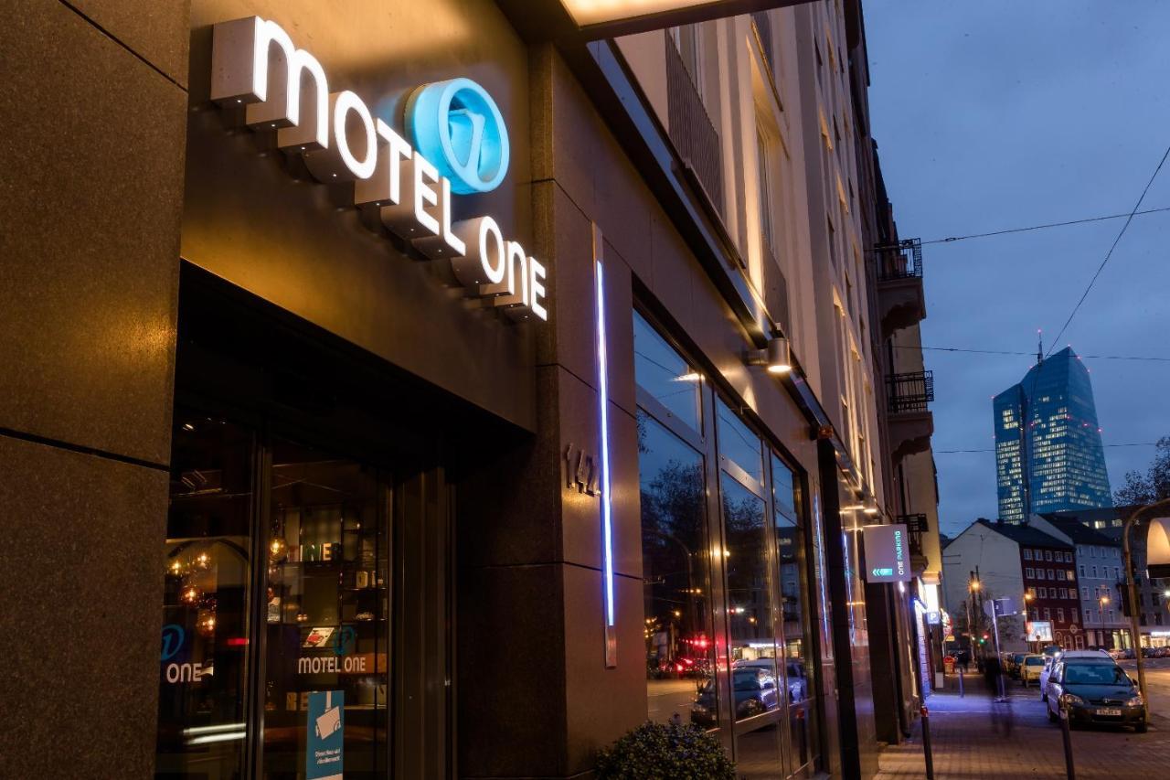 Motel One Frankfurt-Eastside Frankfurt pe Main Exterior foto